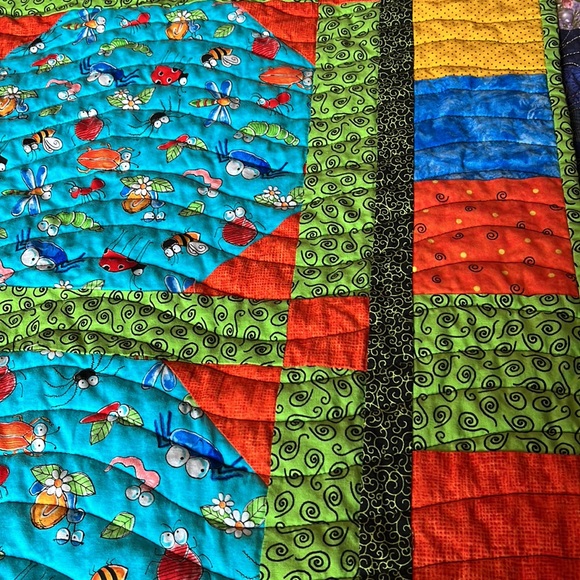 EUC Large Homemade Baby/Toddler/Child’s Quilt - Picture 5 of 6